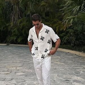 Abercrombie & Fitch Handcrafted Floral Print Linen Short Sleeve, Size M